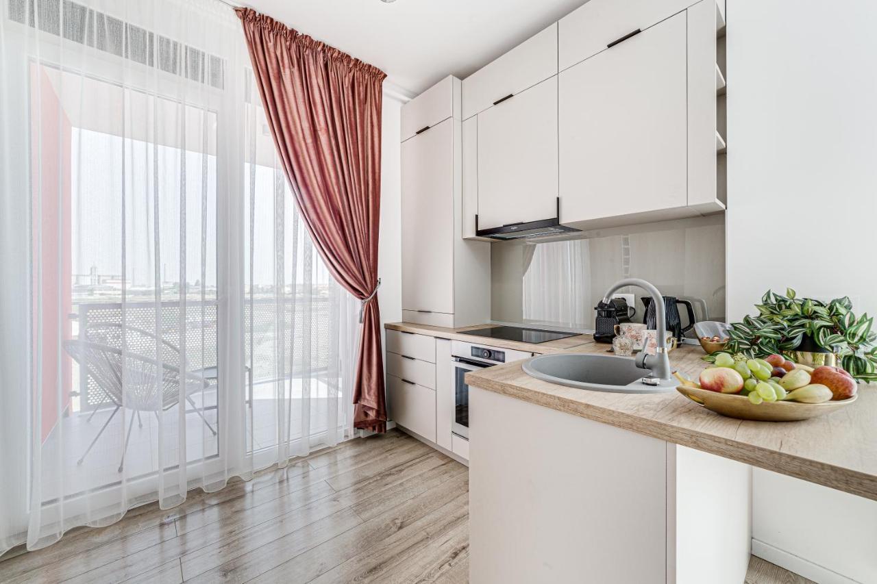 Elegant Apartment Near Afi & Atrium Mall Arad Buitenkant foto